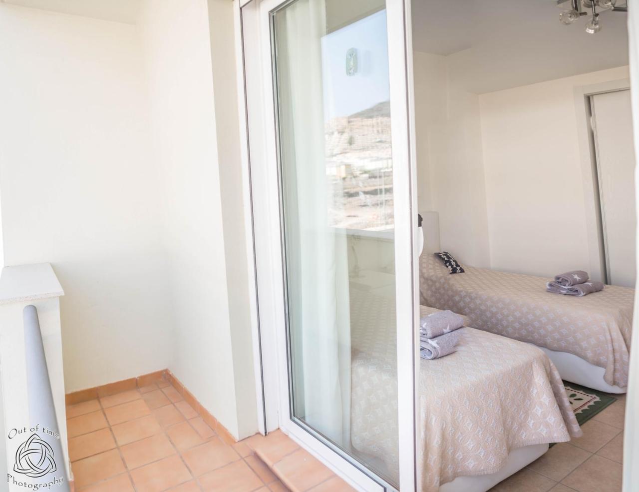 Townhouse Oasis Fanabe With 3 Bedrooms And Ac, Mir150 아데제 외부 사진